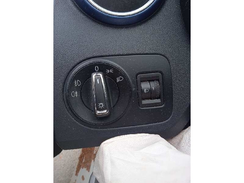 seat ibiza (6p1) del año 2017