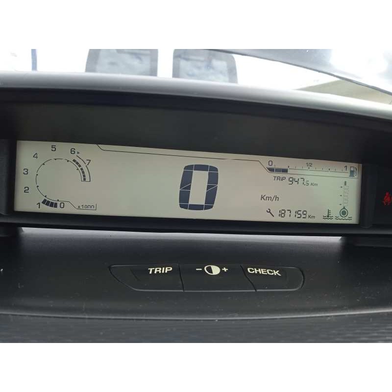 citroën c4 berlina del año 2009