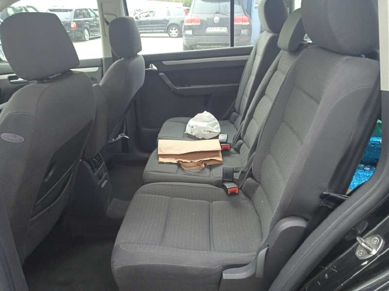 volkswagen touran (1t1) del año 2005