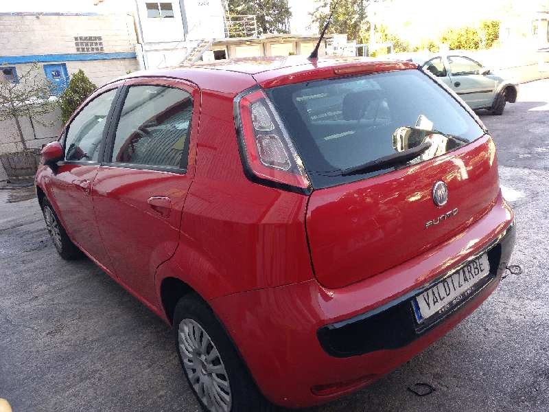 fiat punto (evo) (199) del año 2011