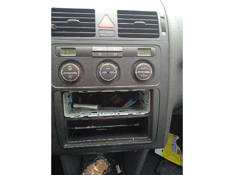 volkswagen touran (1t1) del año 2005