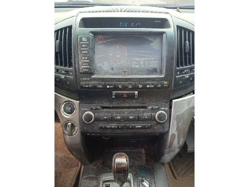 toyota land cruiser 200 (j14) del año 2008