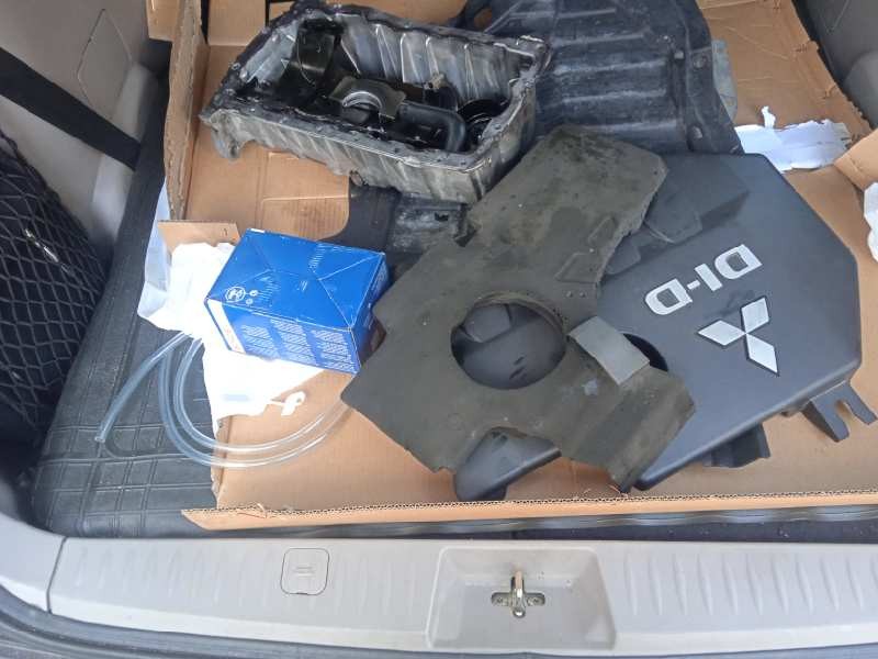 mitsubishi grandis (na0w) del año 2007