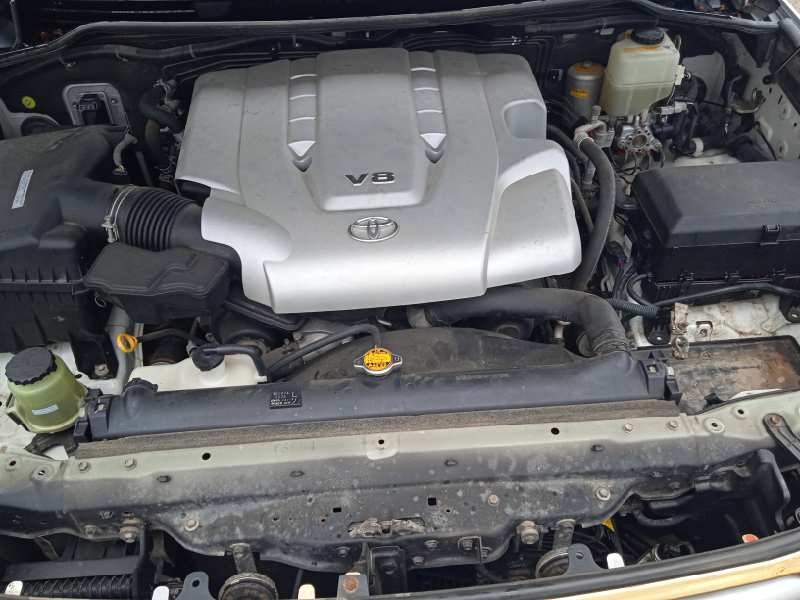 toyota land cruiser 200 (j14) del año 2008