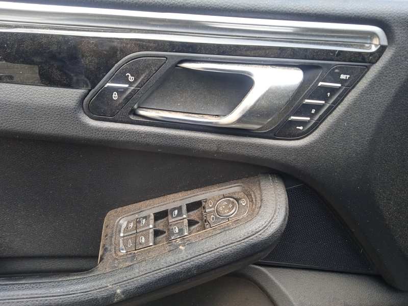 porsche macan (typ ) del año 2016