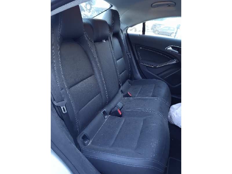 mercedes-benz clase cla (w117) del año 2017