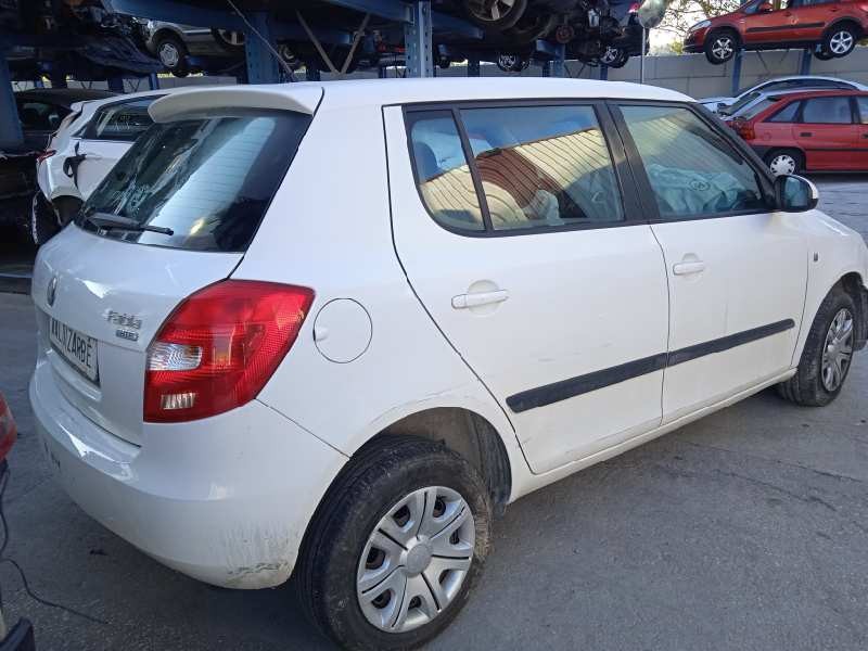 skoda fabia (5j2 ) del año 2009