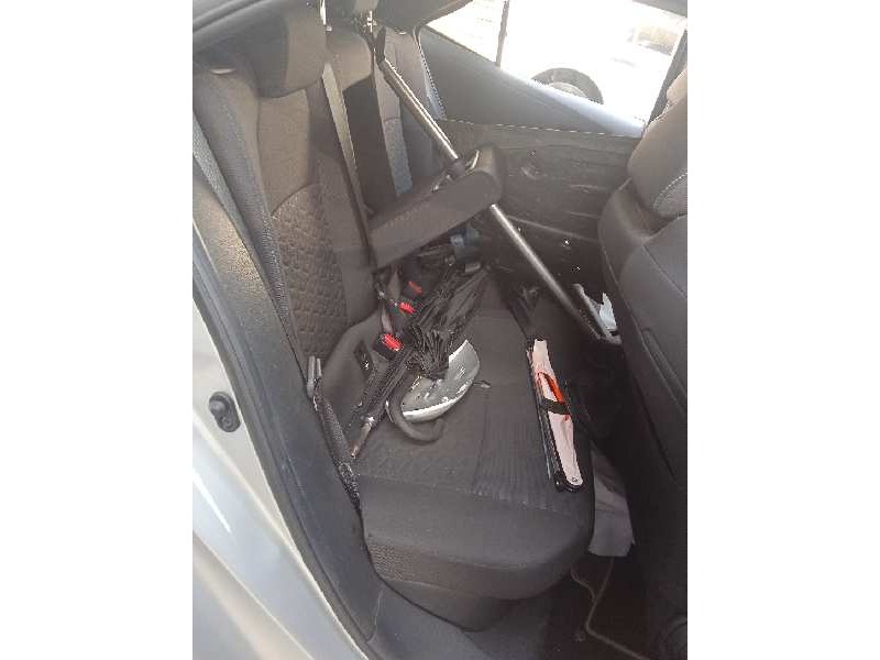 toyota corolla (e21) del año 2019