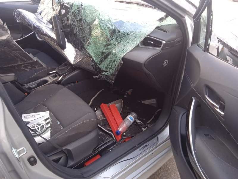 toyota corolla (e21) del año 2019