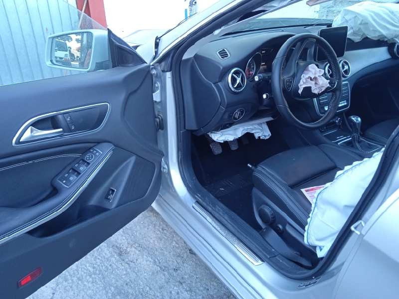 mercedes-benz clase cla (w117) del año 2017
