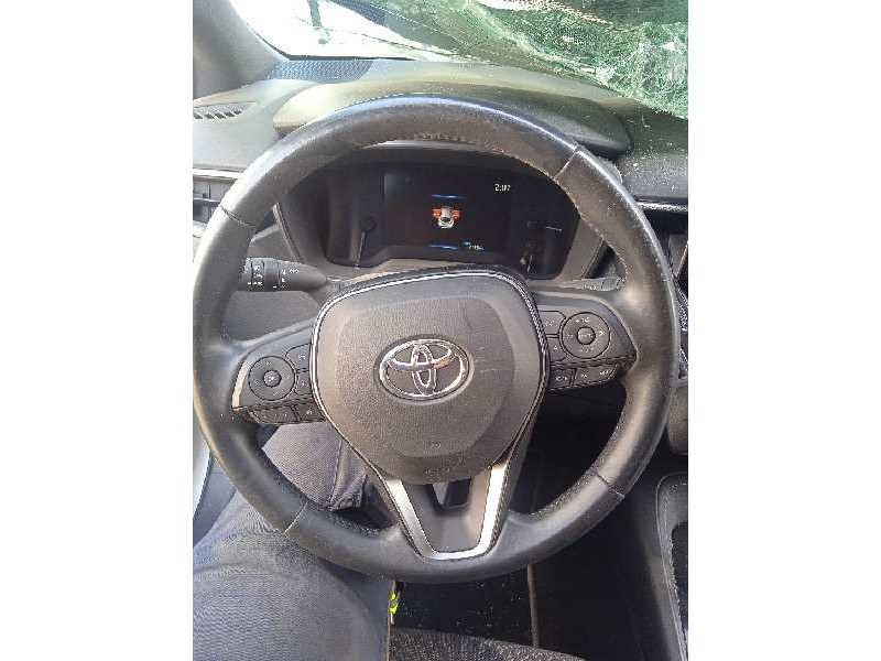 toyota corolla (e21) del año 2019