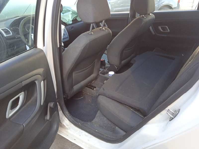 skoda fabia (5j2 ) del año 2009