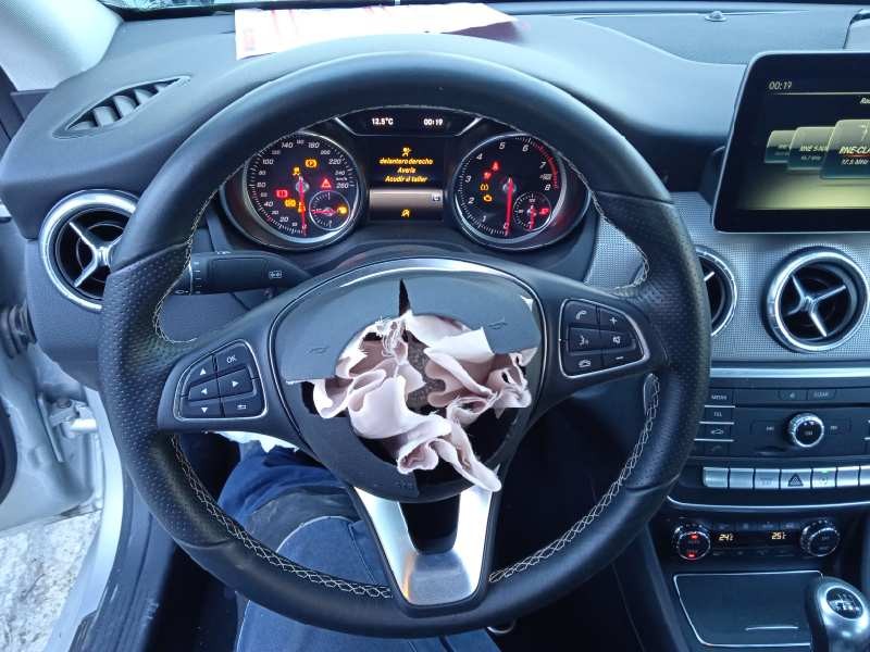 mercedes-benz clase cla (w117) del año 2017