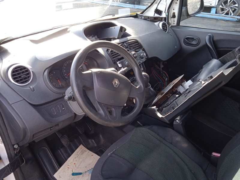 renault kangoo del año 2010