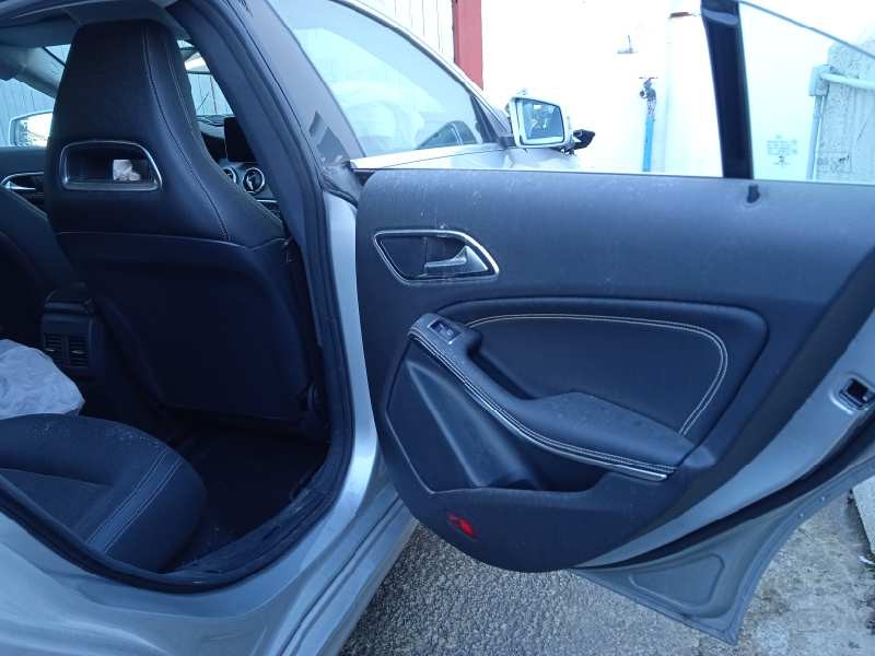 mercedes-benz clase cla (w117) del año 2017