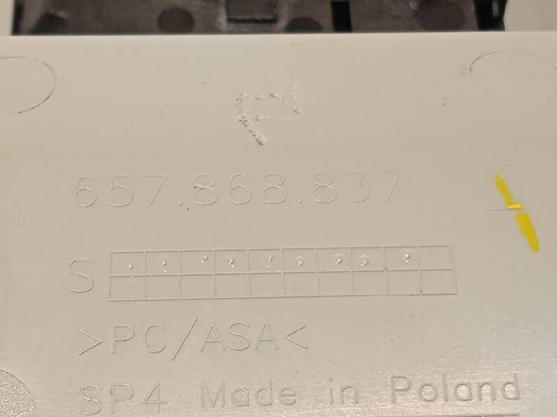 Recambio de luz interior para skoda kamiq (nw4) ambition referencia OEM IAM 657868837  