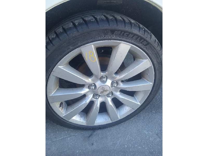 mitsubishi lancer berlina (cy0) del año 2010