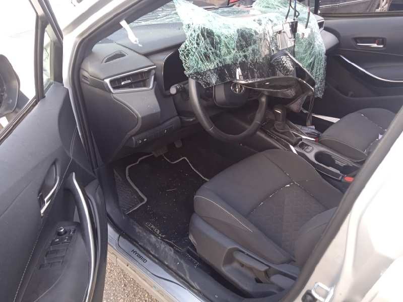 toyota corolla (e21) del año 2019