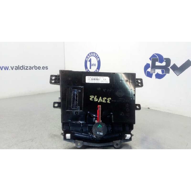 Recambio de mando climatizador para ssangyong tivoli 1.6 cat referencia OEM IAM 6872035000  