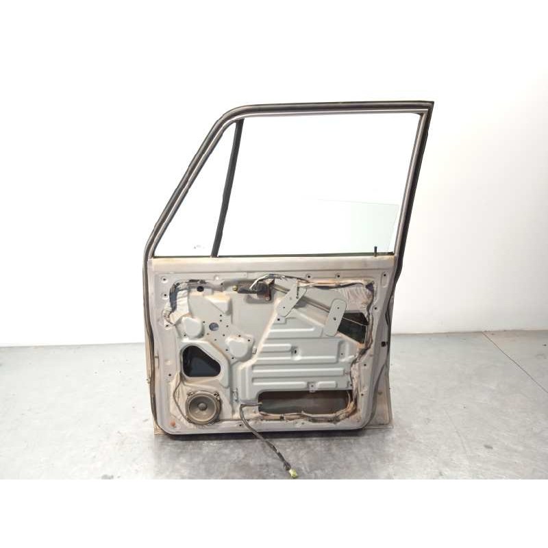 Recambio de puerta delantera derecha para mitsubishi galloper (hyundai) 2.5 td (3-ptas.) referencia OEM IAM SM216206E  