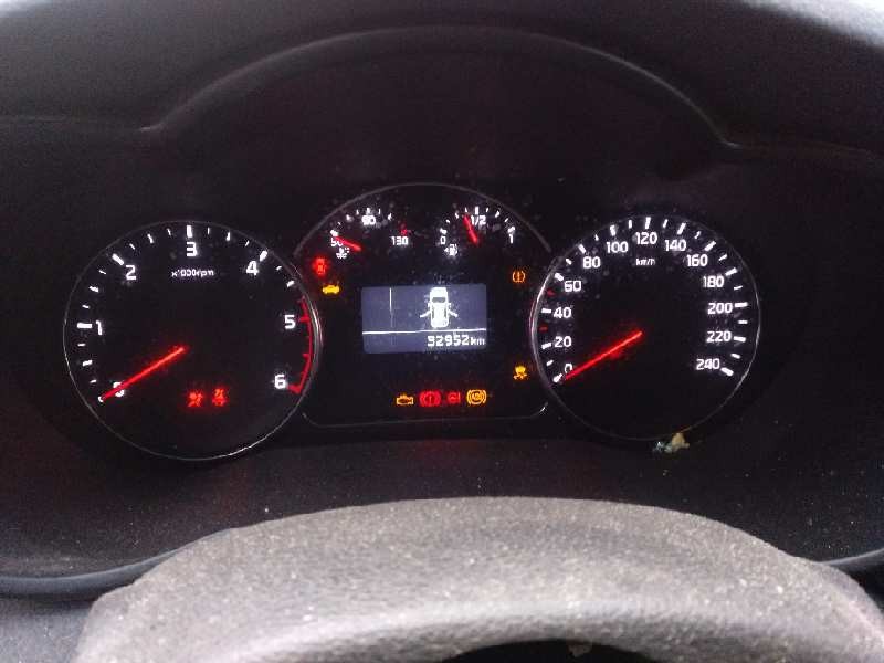 kia carens ( ) del año 2017