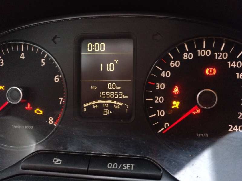 volkswagen polo (6r1) del año 2010