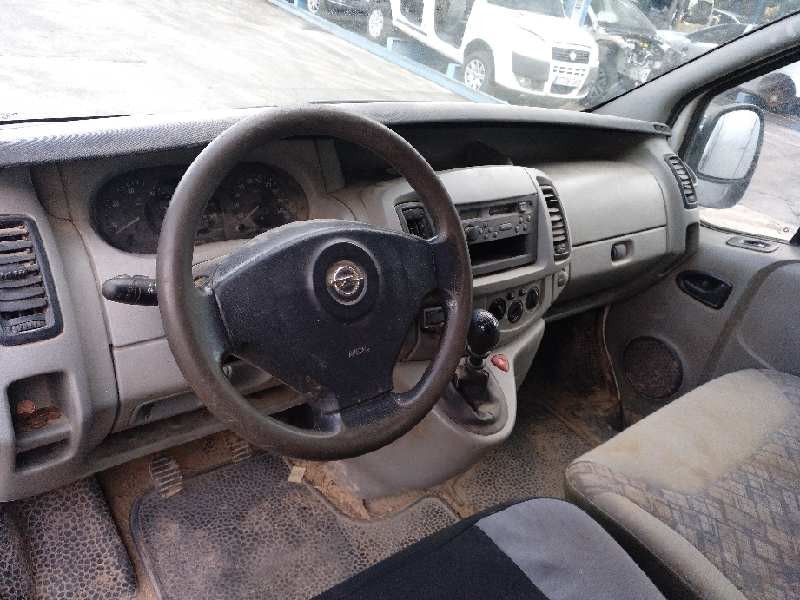 opel vivaro del año 2004