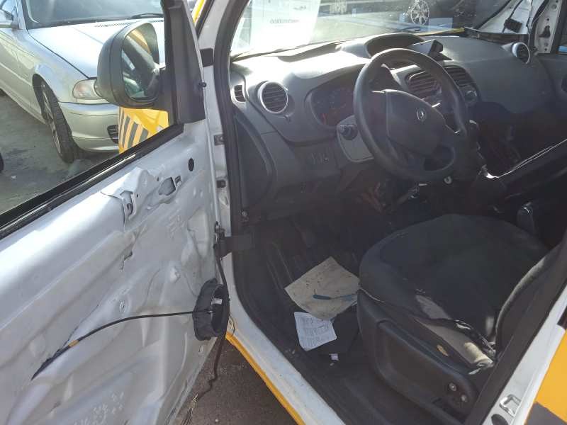 renault kangoo del año 2010