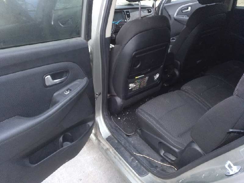 kia carens ( ) del año 2017