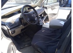 peugeot 807 del año 2004 2