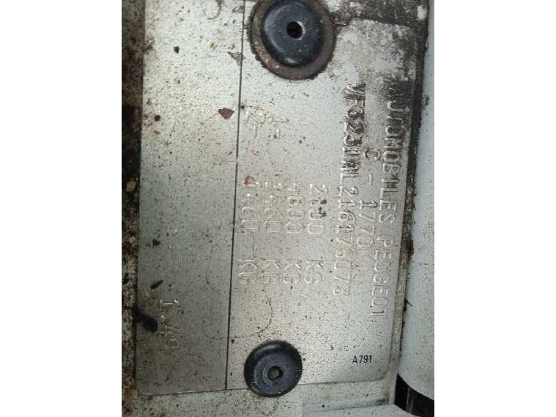 peugeot boxer caja cerrada (rs3200)(230)(´02) del año 2001