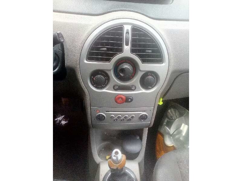 renault modus del año 2005