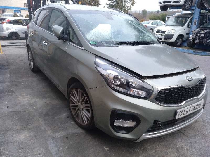 kia carens ( ) del año 2017