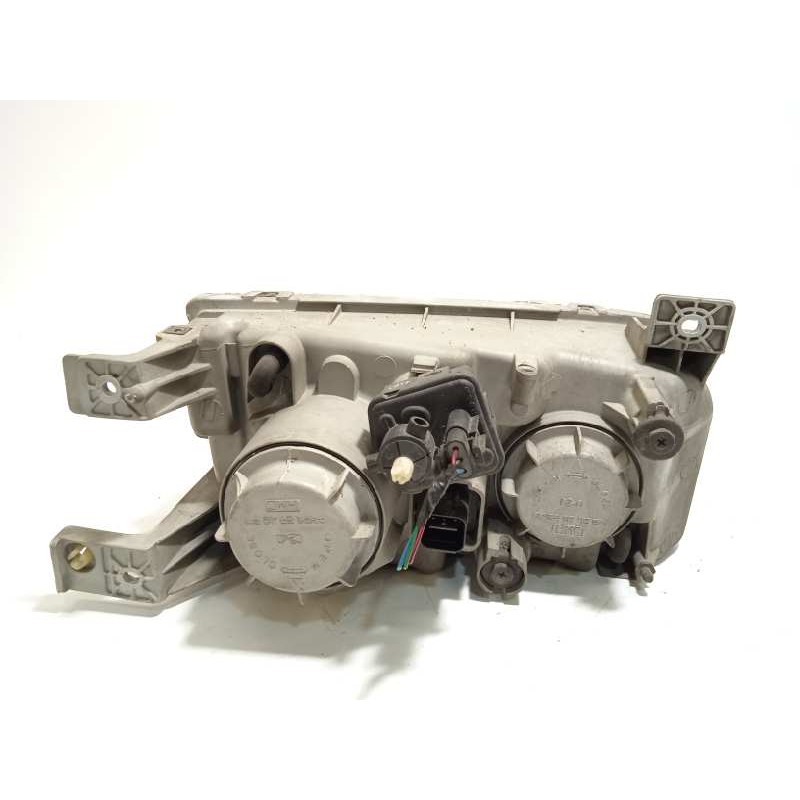Recambio de faro izquierdo para hyundai trajet (fo) 2.0 crdi gls referencia OEM IAM 921033A020  