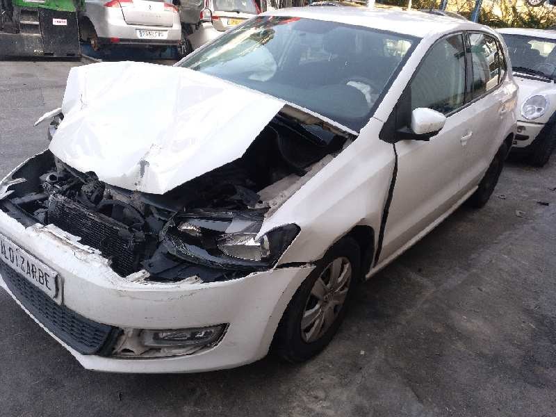 volkswagen polo (6r1) del año 2010