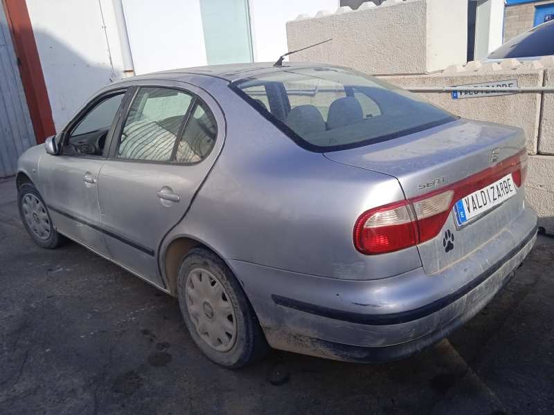 seat toledo (1m2) del año 2001