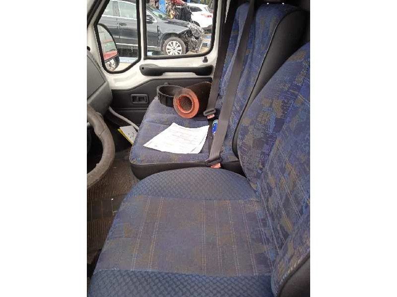 peugeot boxer caja cerrada (rs3200)(230)(´02) del año 2001