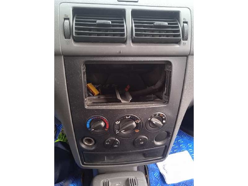 ford transit connect (tc7) del año 2005