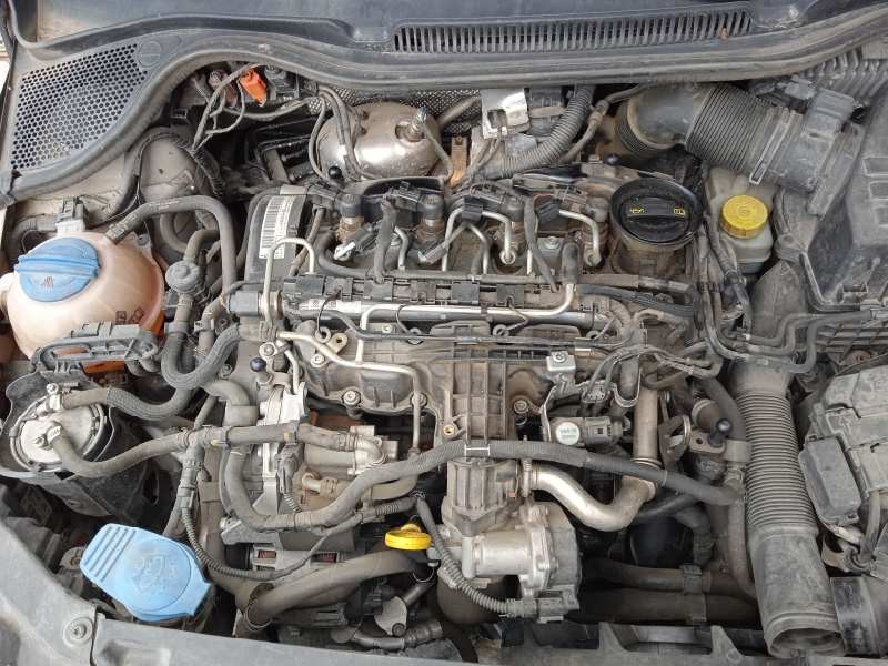 volkswagen polo (6r1) del año 2014