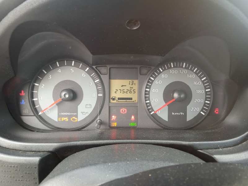 mitsubishi colt berlina 3 (z30) del año 2010