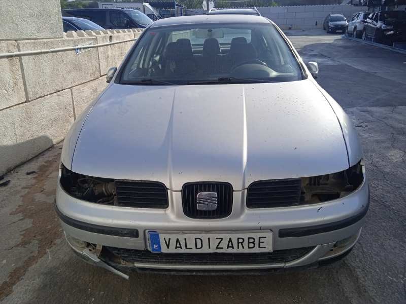 seat toledo (1m2) del año 2001