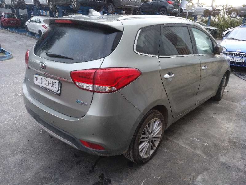 kia carens ( ) del año 2017