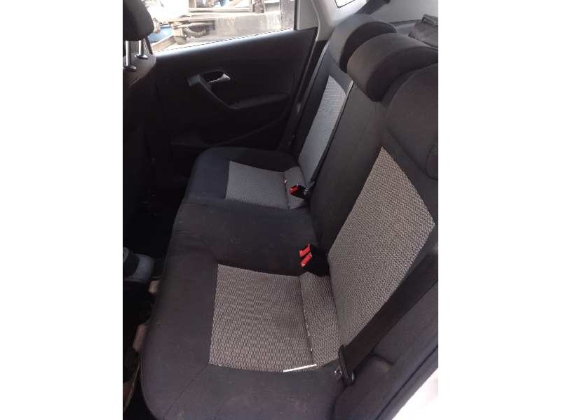 volkswagen polo (6r1) del año 2010