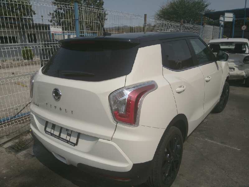 ssangyong tivoli del año 2016