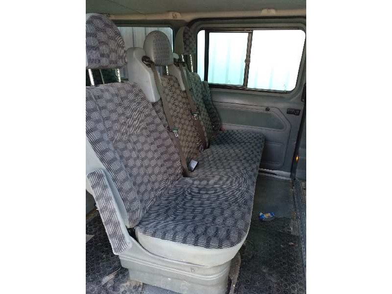 ford transit combi ´06 del año 2007