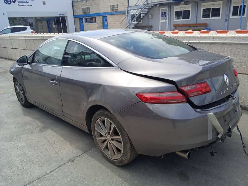 renault laguna coupe del año 2013