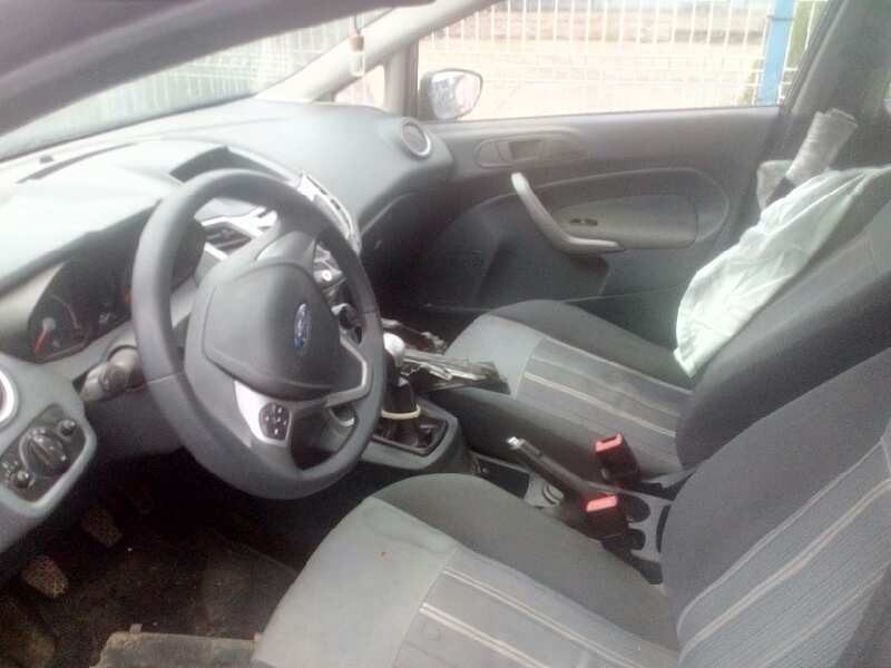 ford fiesta (cb1) del año 2010