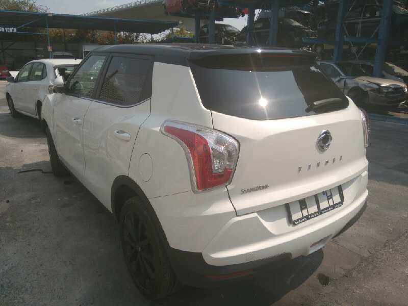 ssangyong tivoli del año 2016