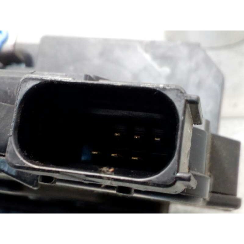 Recambio de cerradura puerta delantera derecha para fiat punto (199) easy referencia OEM IAM 51905681  