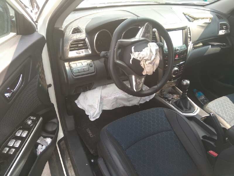 ssangyong tivoli del año 2016